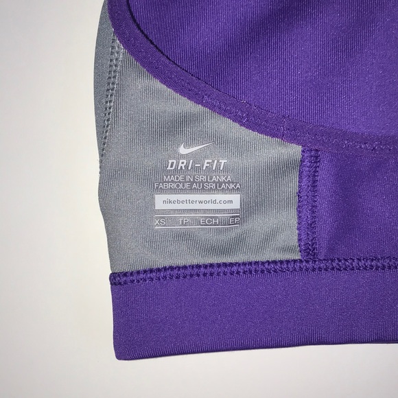 Nike Dri-Fit XS Sportsbra - Picture 3 of 4